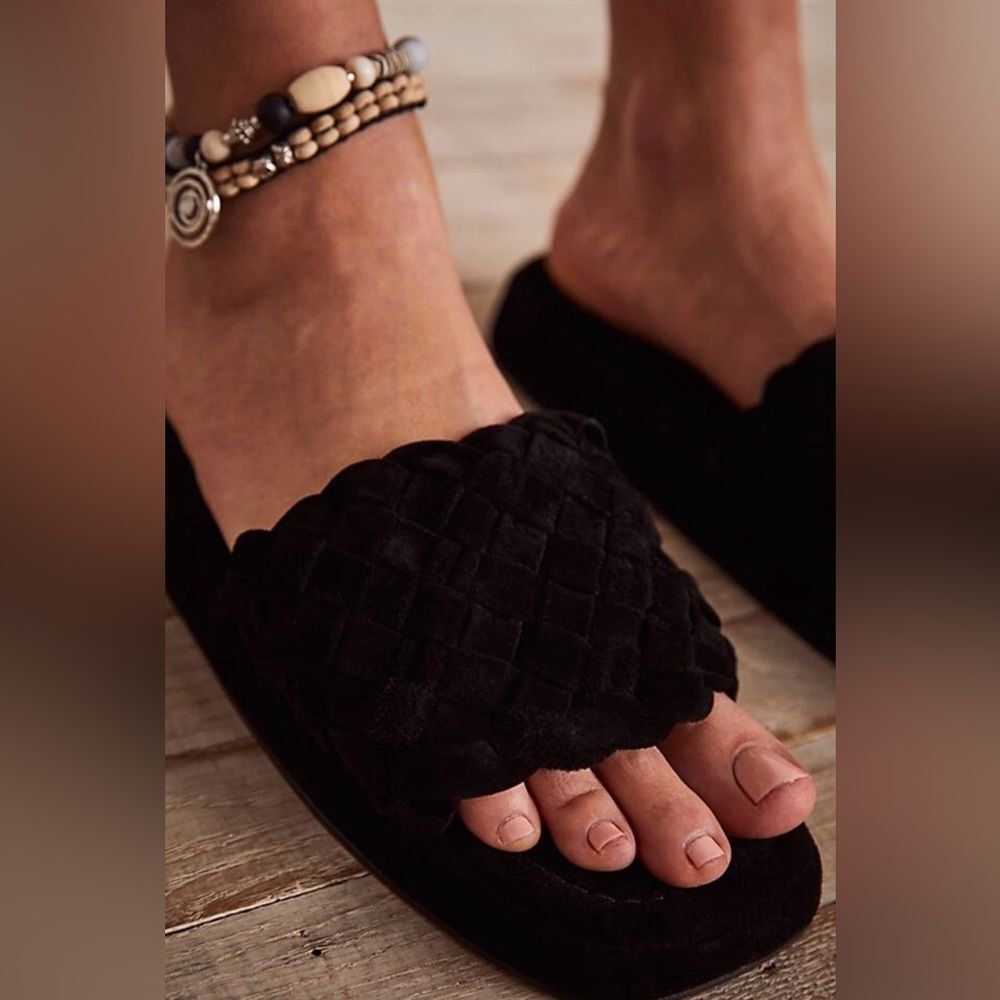 Free People Vicenza Intertwined Slide Sandals 9 BLACK - Picture 2 of 5